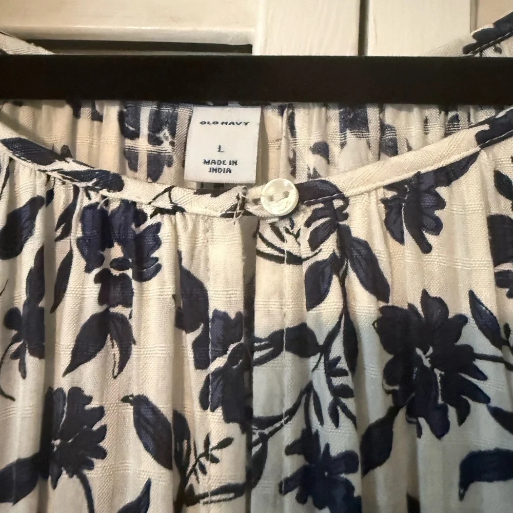 Navy and White Floral Midi Dress - Picture 3 of 3